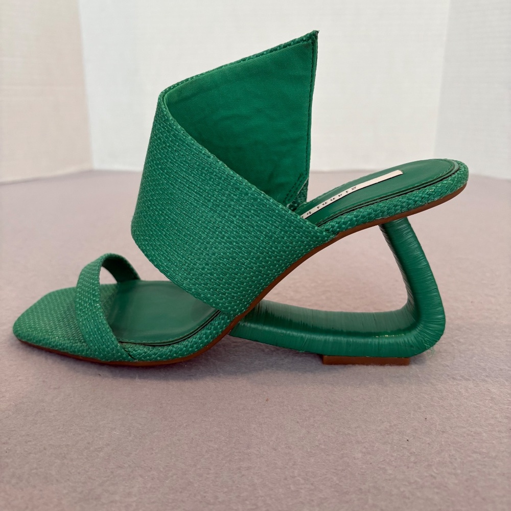 Gianni Bini‎ Green Sculptural Heel Sandals – Size 9.5M - Picture 7 of 16